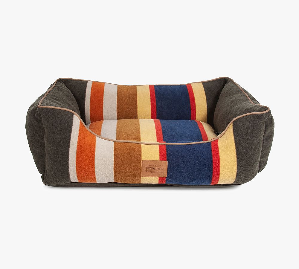 Pendleton store cat bed