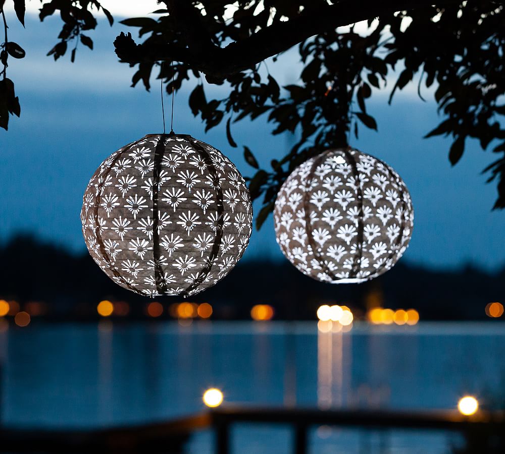 Handcrafted Deco Globe Solar Outdoor Lantern - 12"W