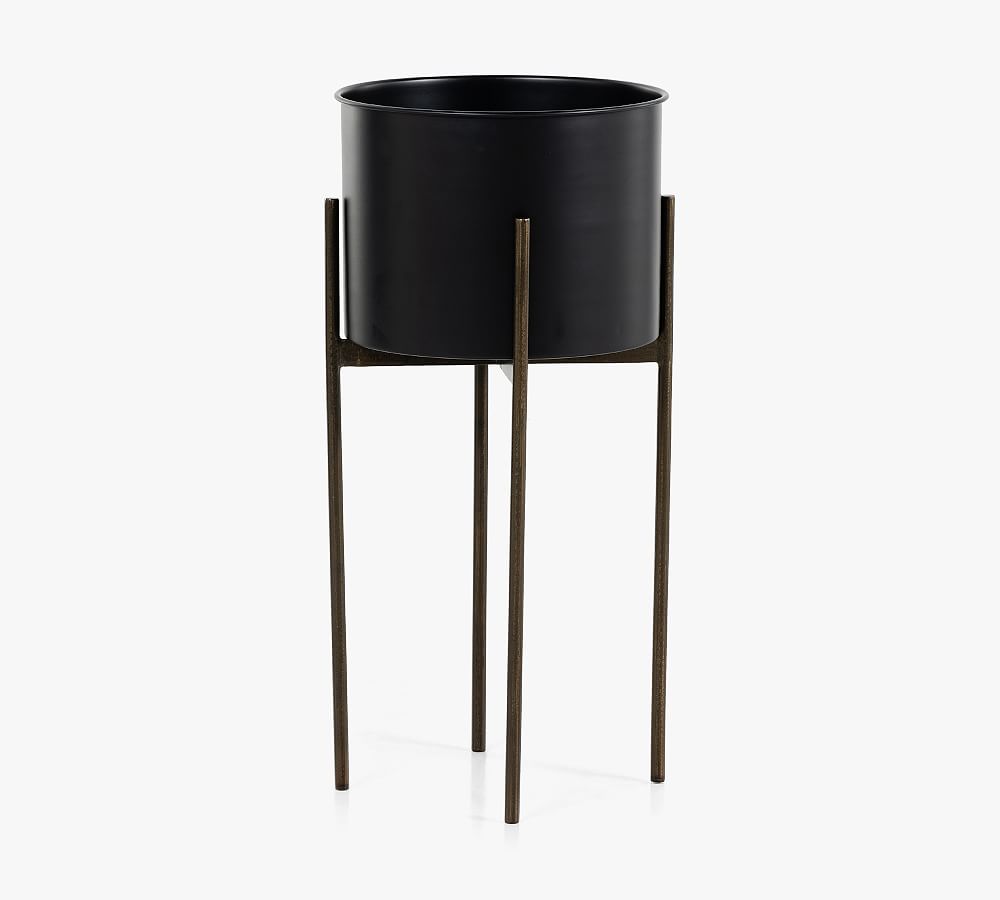 Isa Modern Iron Planter With Stand
