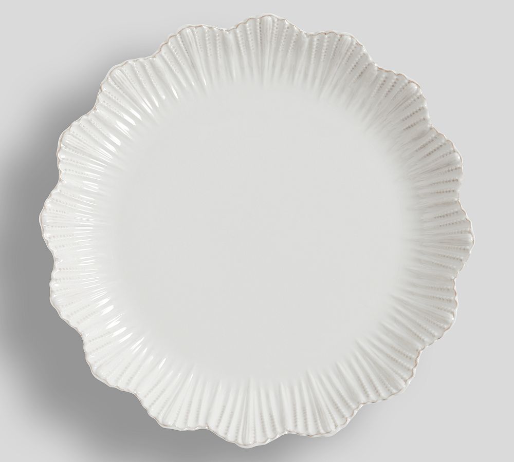 https://assets.pbimgs.com/pbimgs/ab/images/dp/wcm/202332/0101/monique-lhuillier-claudia-melamine-dinner-plates-set-of-4-l.jpg