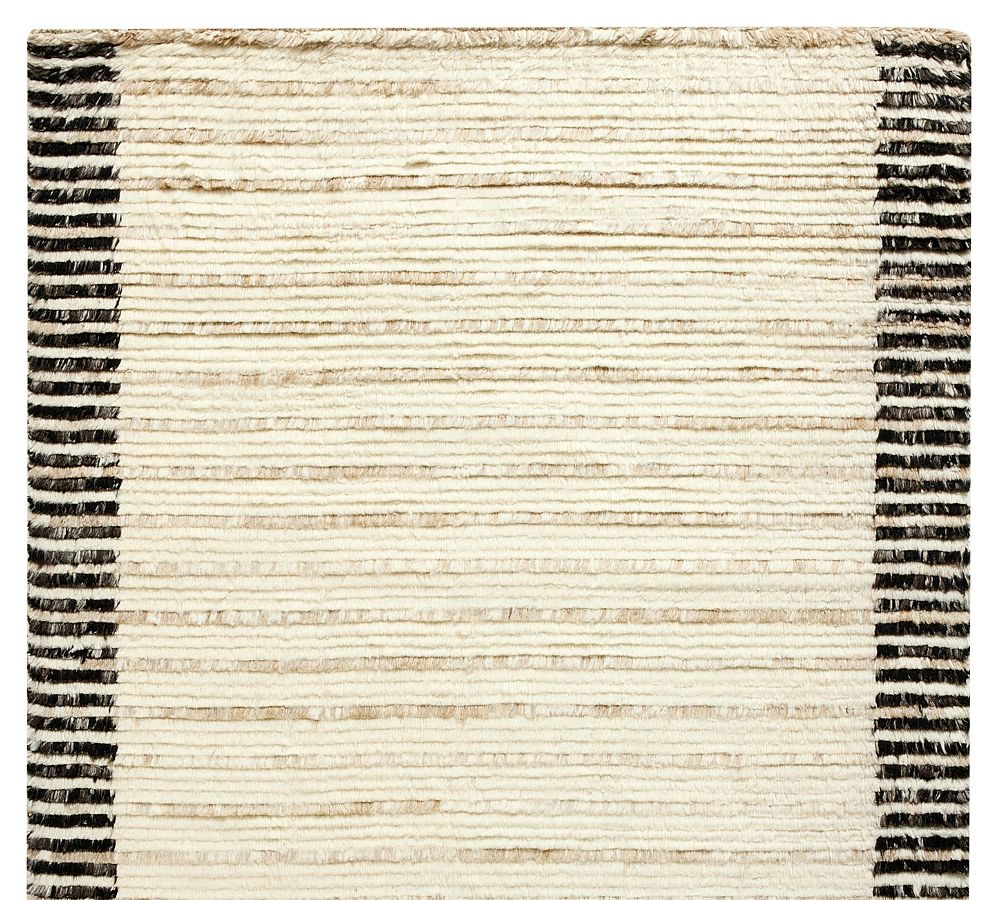 Everlee Rug Swatch - Free Returns Within 30 Days