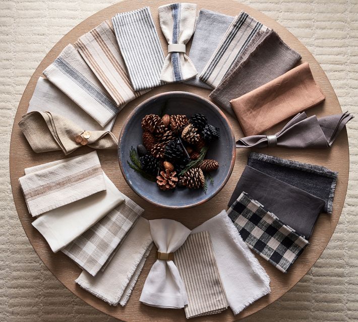 Cotton Table Napkins With Simple Plaid Design (Set of 4) - On Sale - Bed  Bath & Beyond - 32243598