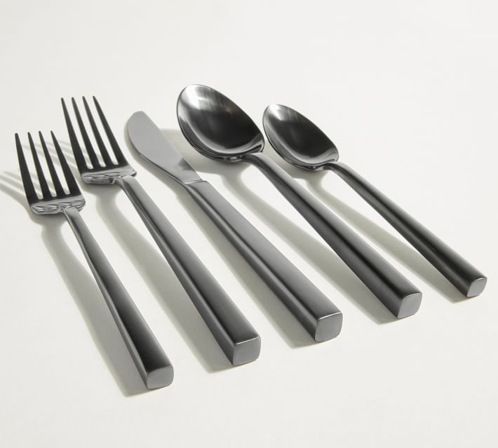 https://assets.pbimgs.com/pbimgs/ab/images/dp/wcm/202332/0674/luna-flatware-sets-o.jpg