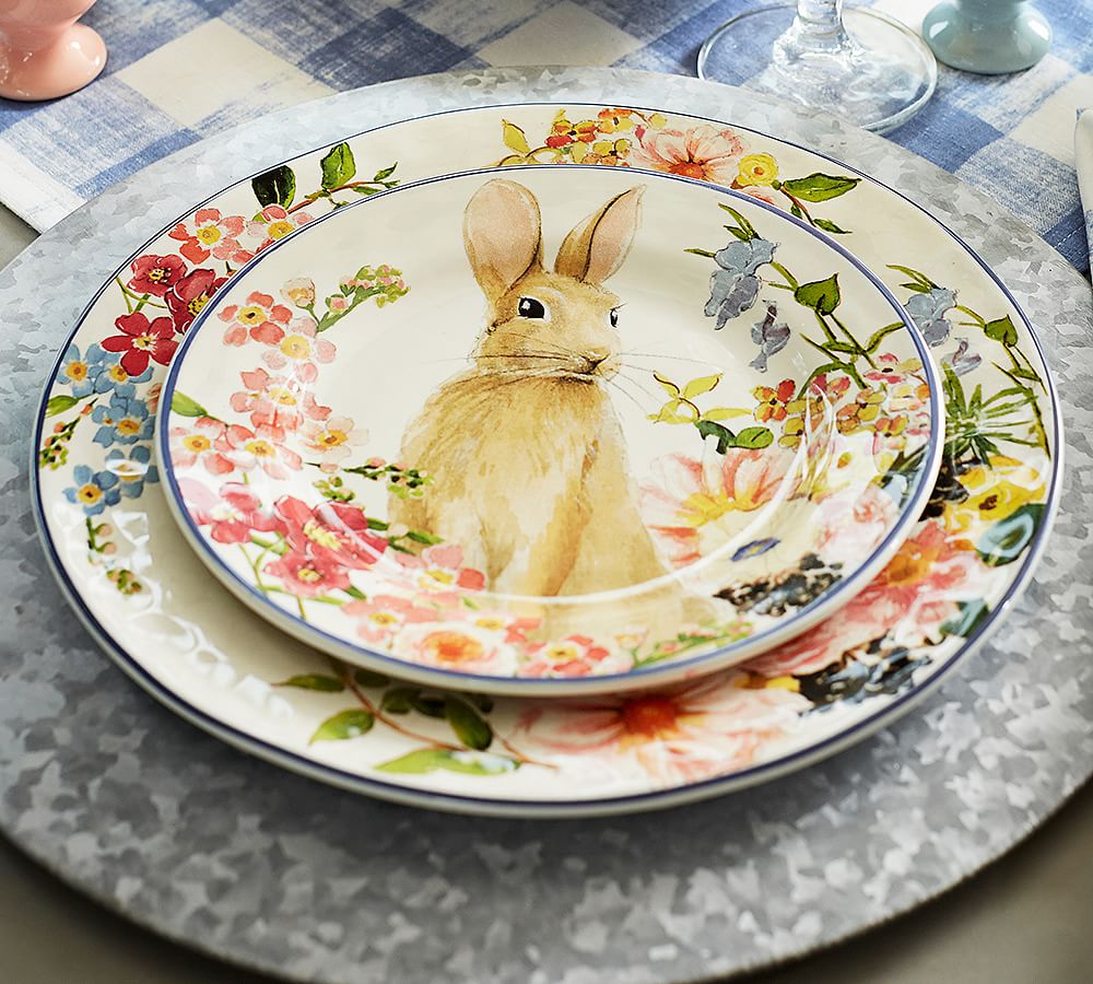 Border Fine Arts Beatrix Potter Peter Rabbit Decor Plate