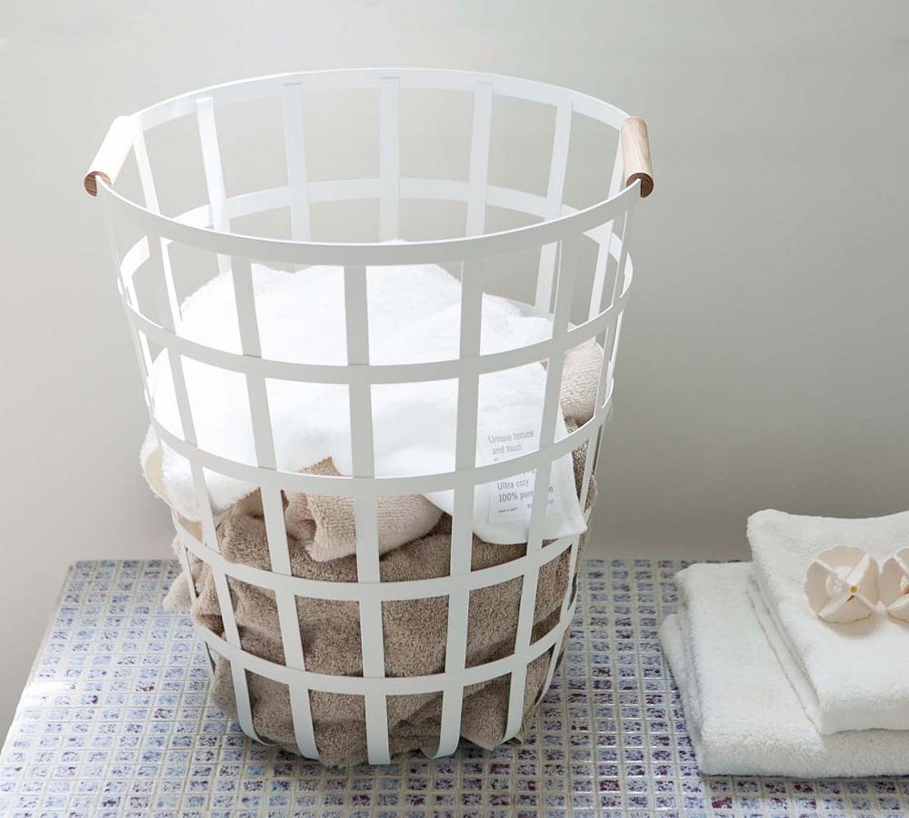 Tosca Wood Handle Round Laundry Basket