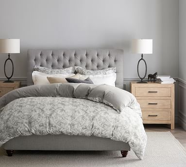 Chesterfield Tufted Upholstered Bed | Pottery Barn