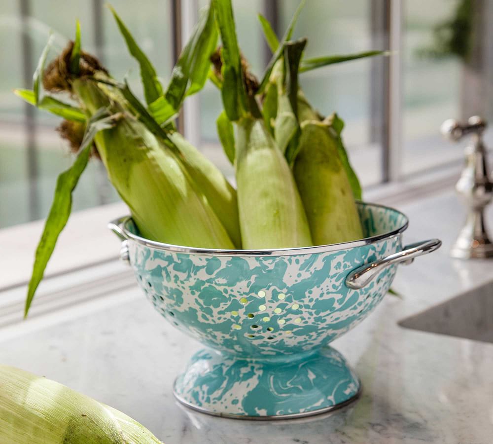 Golden Rabbit Enamelware Fresh Produce Salad Bowls Set of 4 - Green