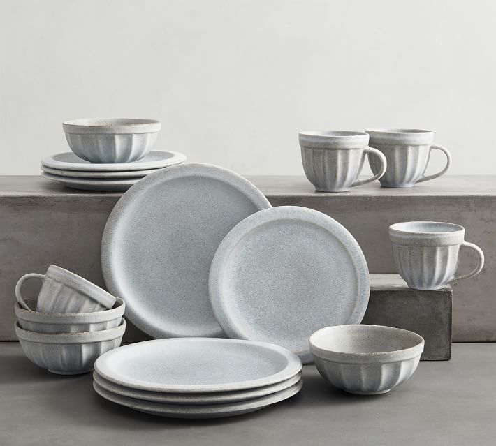 Open Kitchen by Williams Sonoma Matte 16-Piece Dinnerware Set