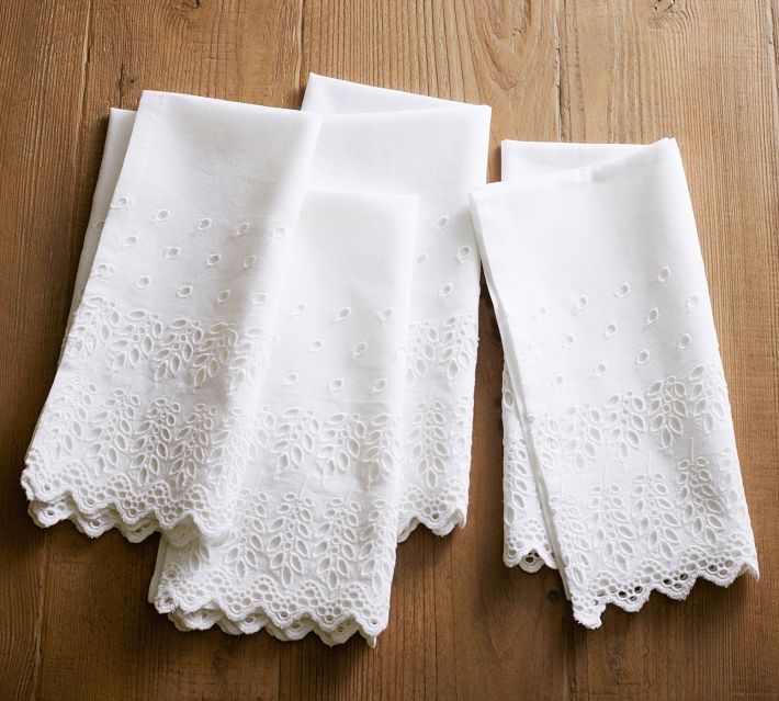 Honeybloom Set of 4 White Cloth Napkins, Cotton Sold by at Home