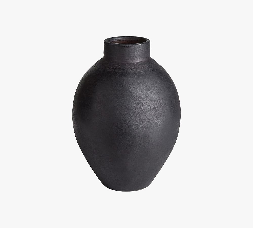 Mora Handcrafted Terracotta Vase