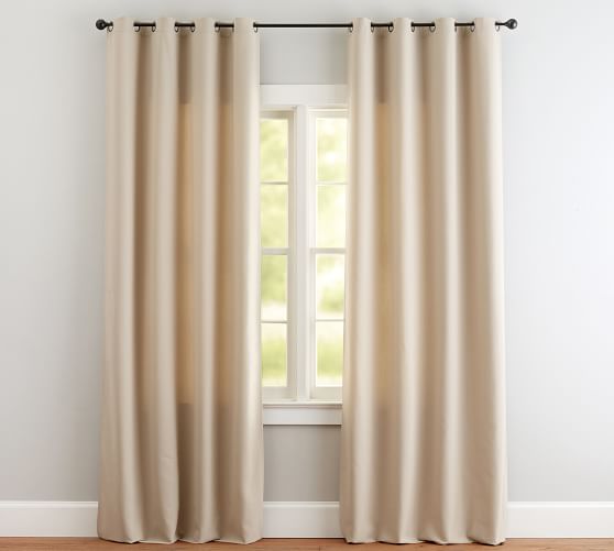 Outdoor Grommet Curtain Pottery Barn