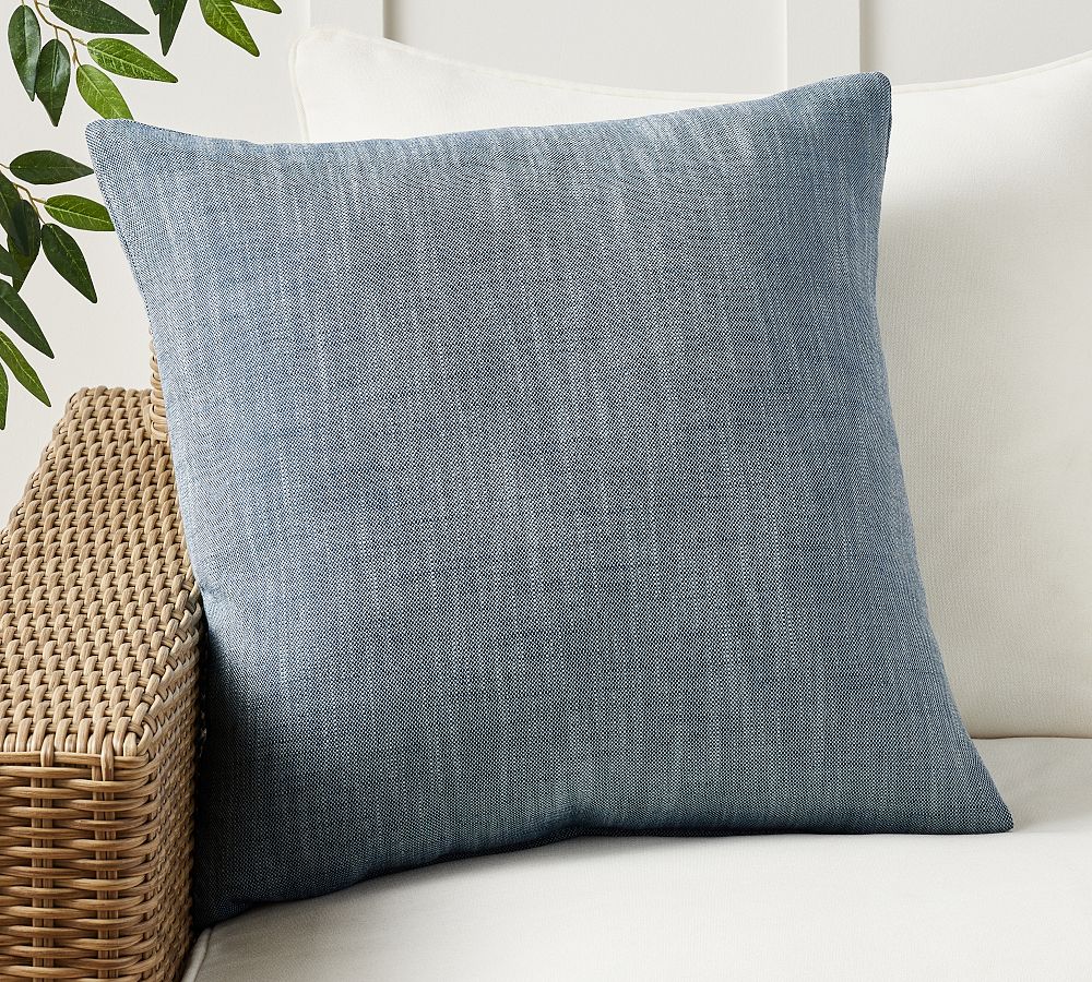 Performance Slub Outdoor Throw Pillow Pottery Barn
