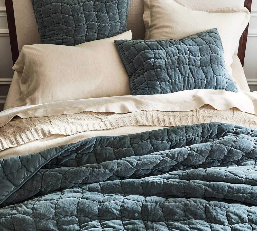 Cozy Cloud Quilt & Shams