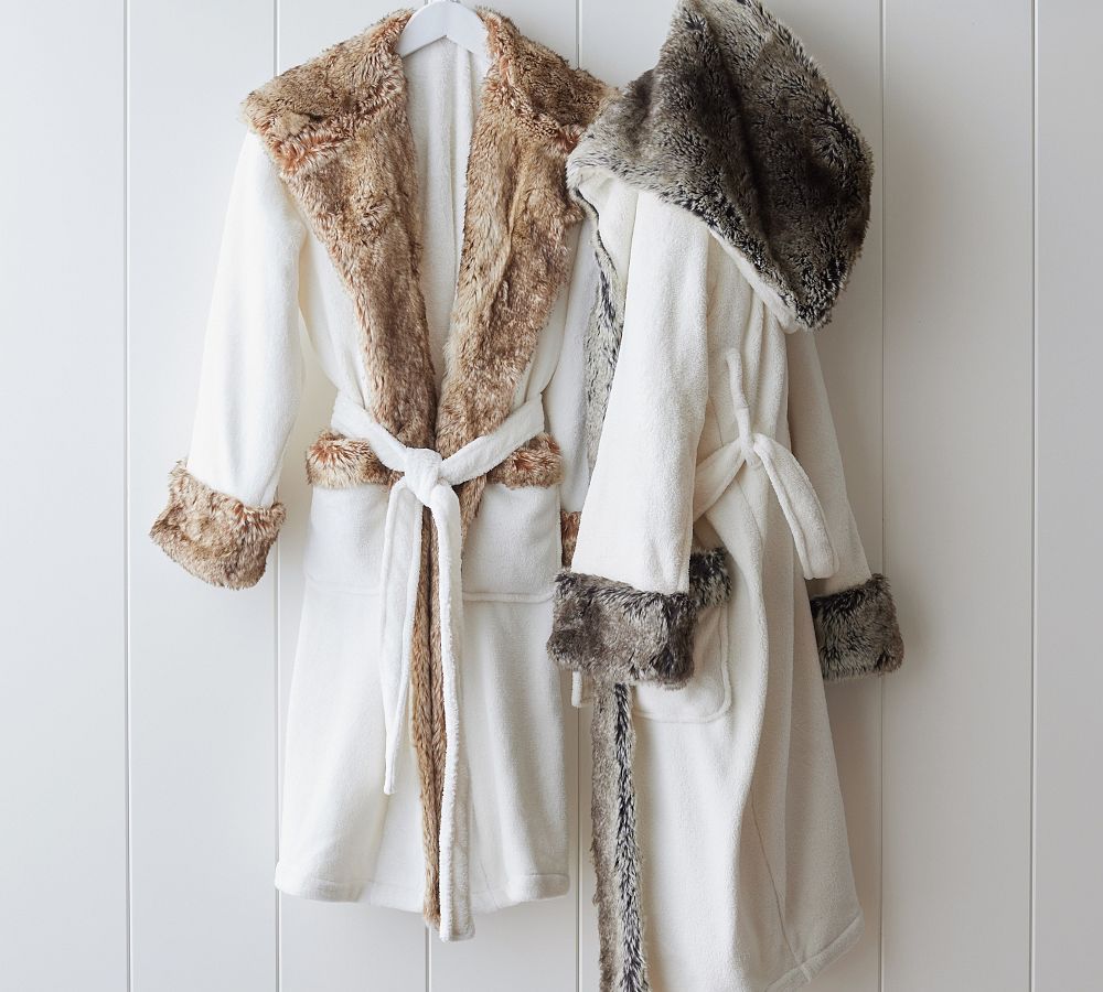 Faux Fur Ombre Robe