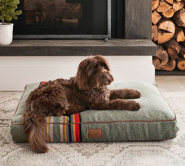 Pendleton yakima shop dog bed