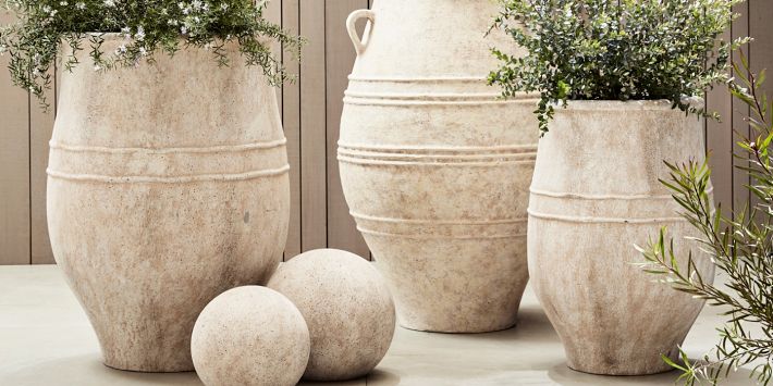 https://assets.pbimgs.com/pbimgs/ab/images/dp/wcm/202340/0208/sienna-cement-outdoor-planters-o.jpg