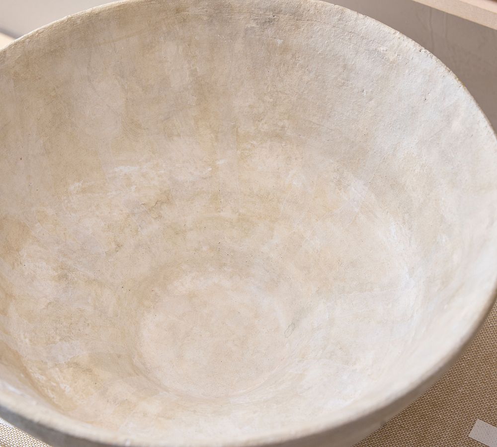 https://assets.pbimgs.com/pbimgs/ab/images/dp/wcm/202344/0003/artisan-studio-handcrafted-ceramic-bowl-l.jpg