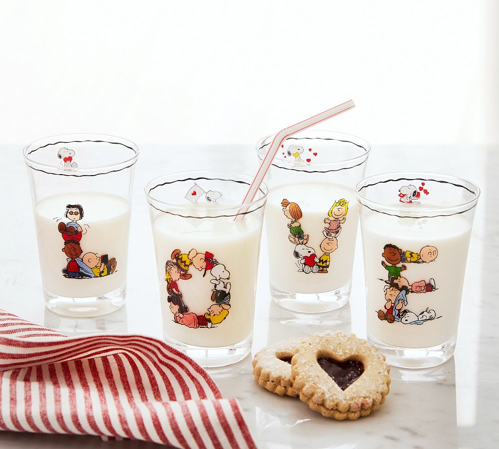 Peanuts Snoopy and Friends Tall Drinking Glasses, Set of 4