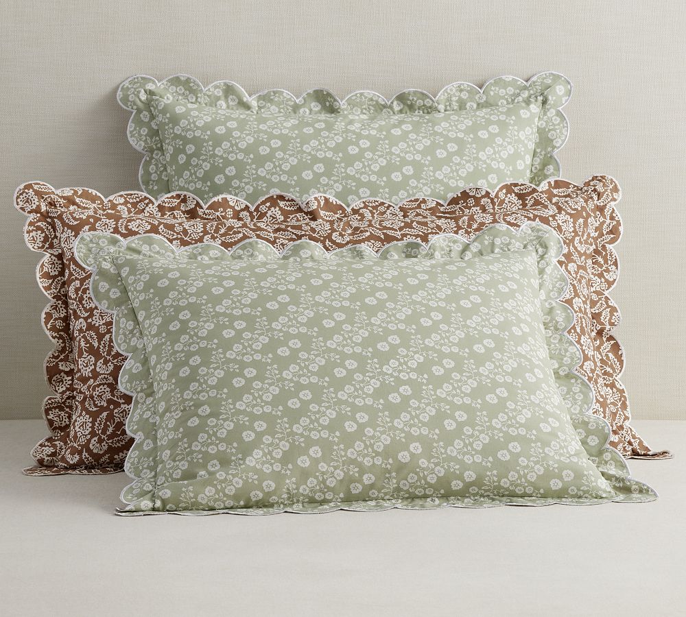 Scalloped best sale pillow sham