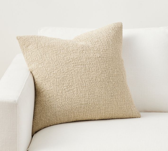 Textured Silver/ Ivory Stripe 22-inch Throw Pillow or Pillow Cover - On  Sale - Bed Bath & Beyond - 18081313