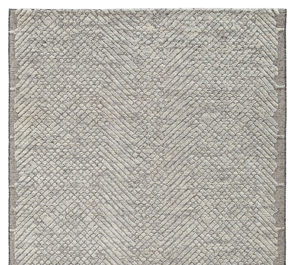 Aeron Hand-Knotted Wool Rug