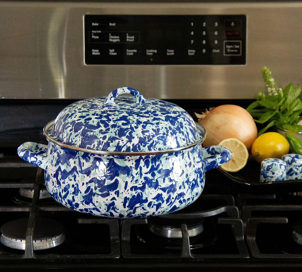 Golden Rabbit Enamelware 6 qt. Porcelain-Coated Steel Stock Pot in