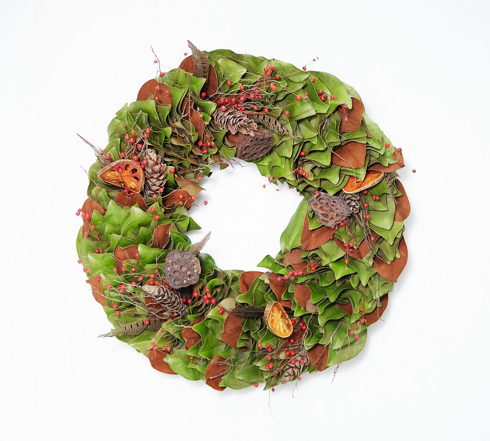 Fresh Christmas Traditions Wreath
