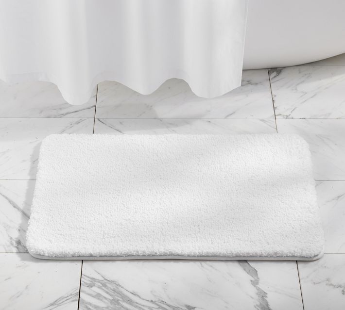 Fabbrica Home Memory Foam Bath Mat in White, 17 x 24 in
