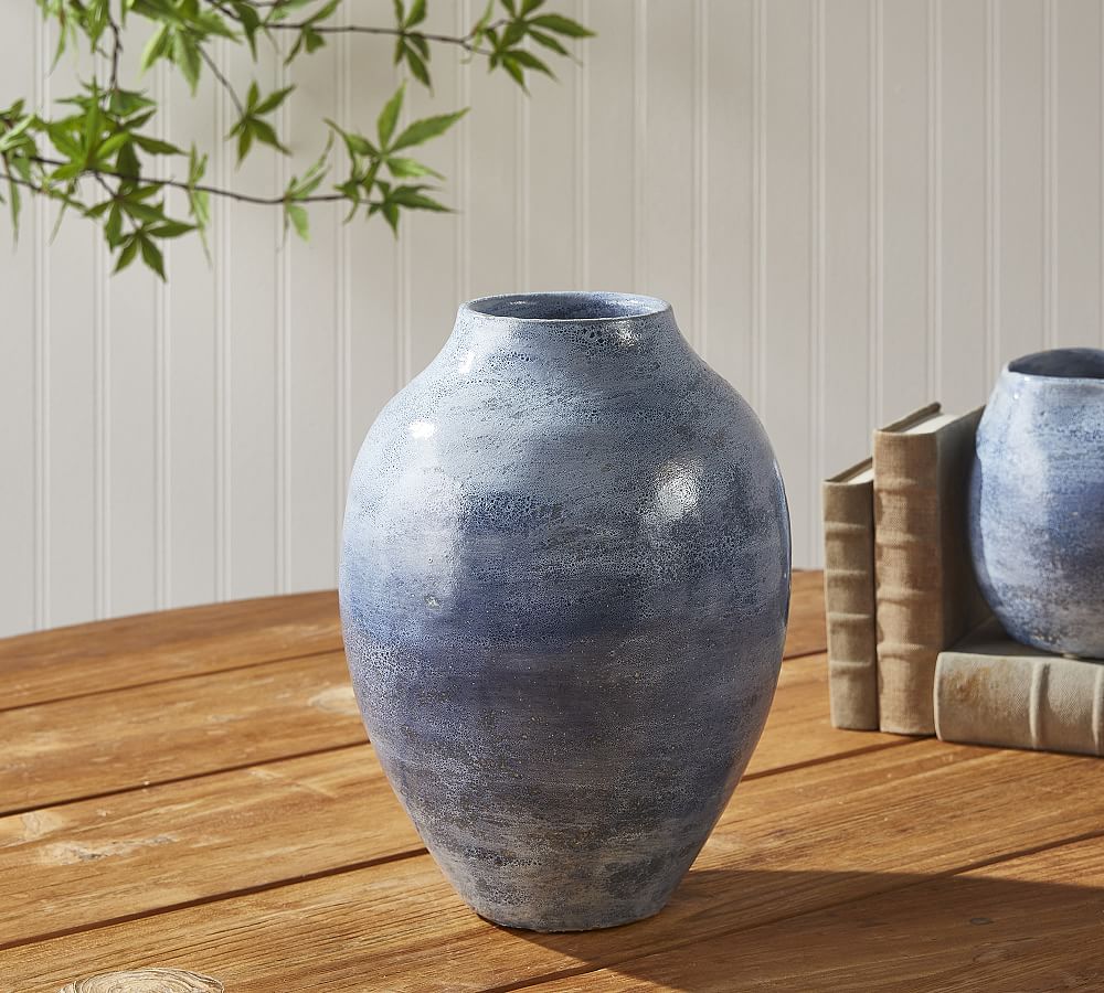 https://assets.pbimgs.com/pbimgs/ab/images/dp/wcm/202348/0081/decorative-blue-ombre-ceramic-vases-1-l.jpg