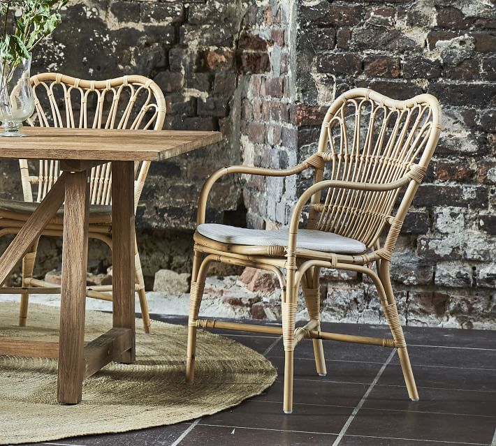 Pottery barn outlet rattan dining chairs