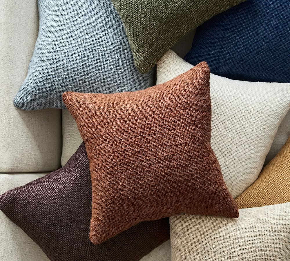 https://assets.pbimgs.com/pbimgs/ab/images/dp/wcm/202350/0951/faye-linen-textured-pillow-l.jpg