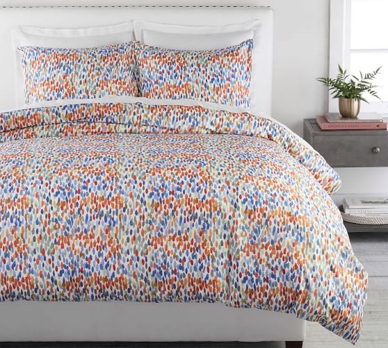 Fair trade organic cotton baby comforter with dots design