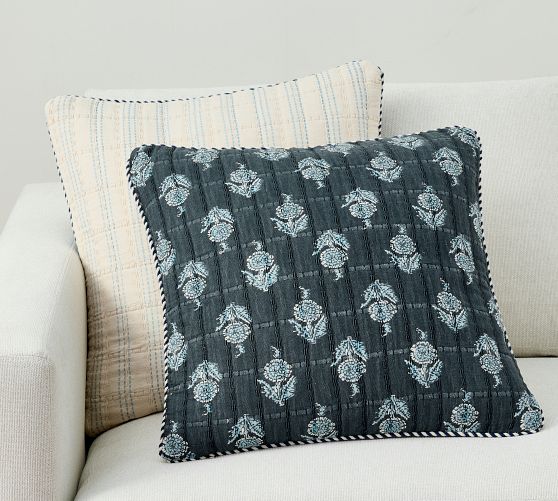 Ayla Printed Jacquard Reversible Pillow