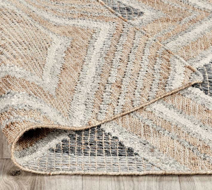 Brannon Handloom Rug