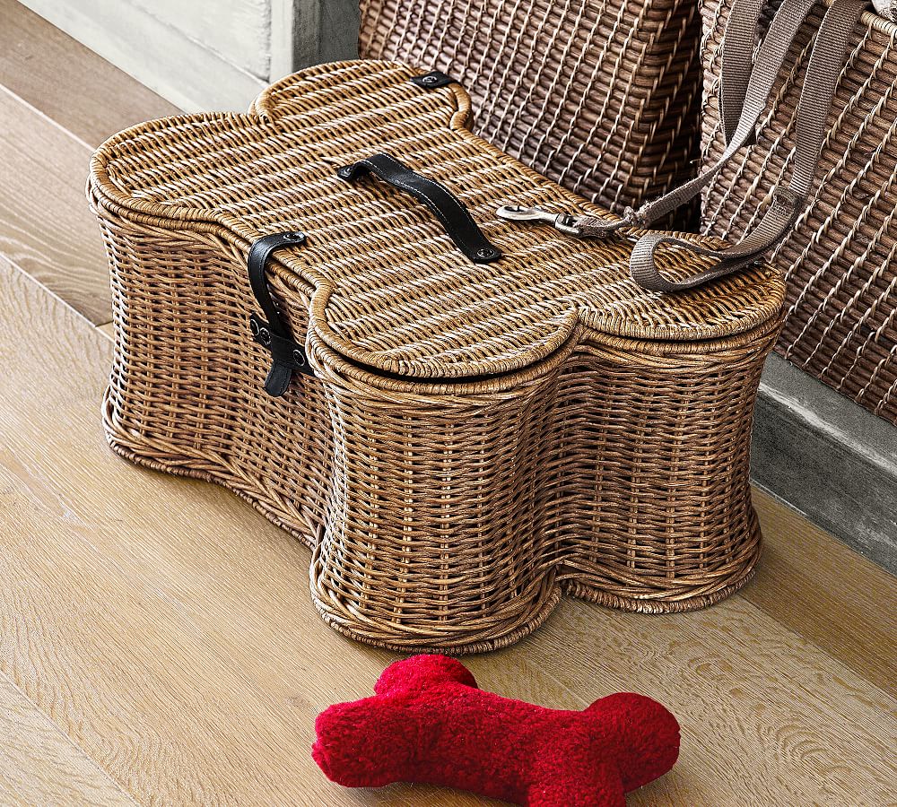 Dog toy basket outlet with lid