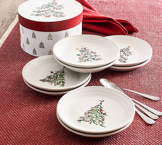 Christmas in the Country Stoneware Appetizer Plates Set of 8