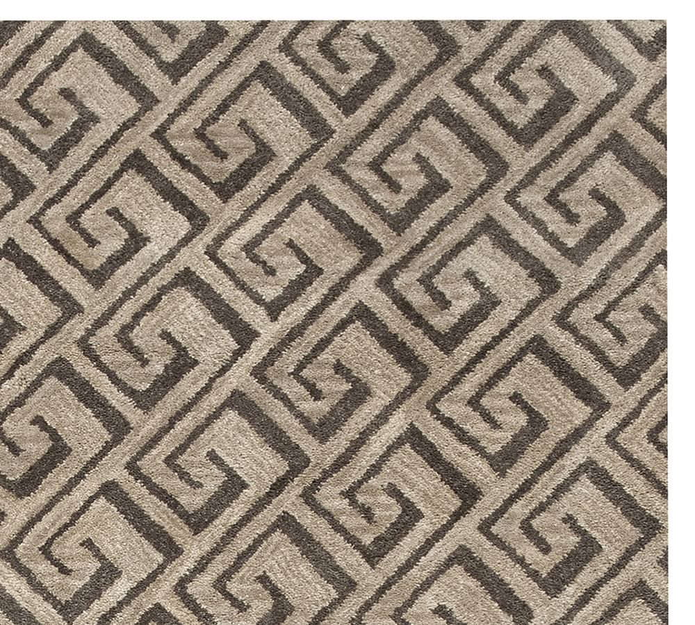 Grayson Tufted Rug Swatch - Taupe