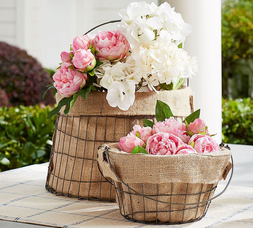 Sussex Basket with Personalizable Burlap Liner