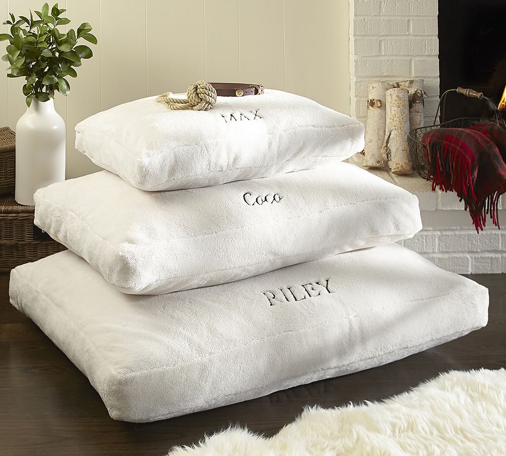PB Essential Cozy Dog Bed Cover