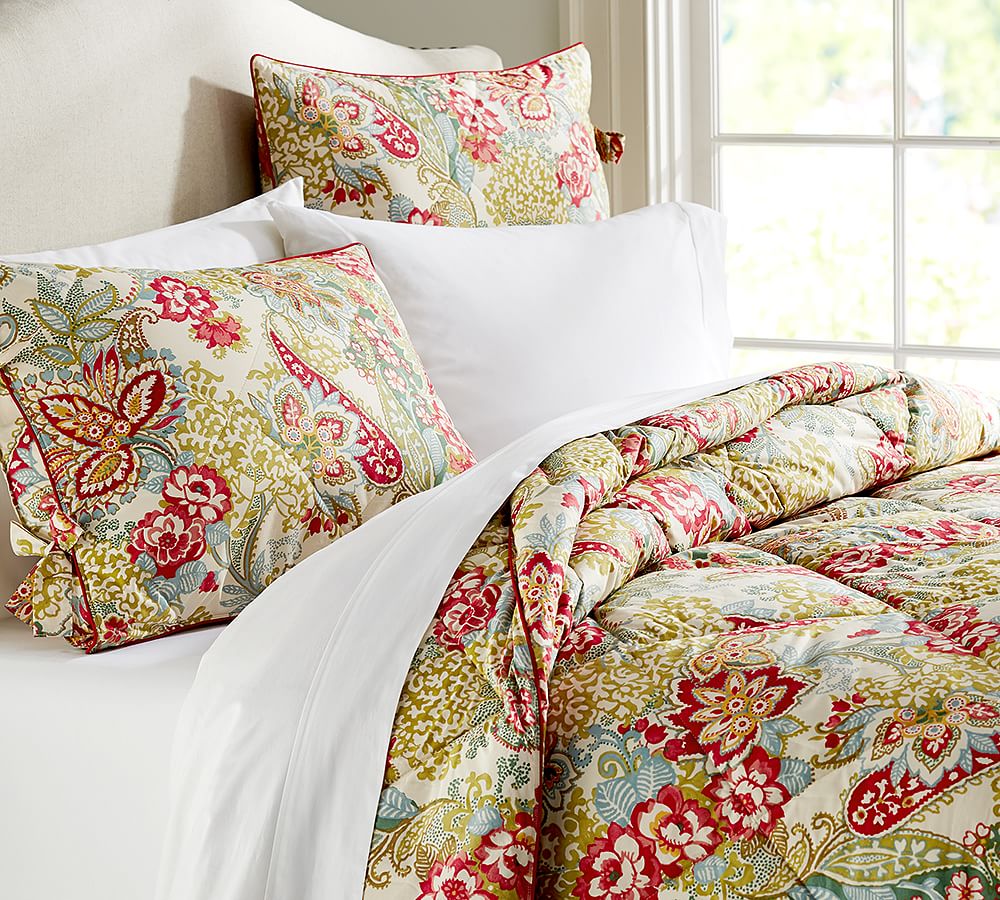 Leslie Floral Reversible Comforter &amp; Shams