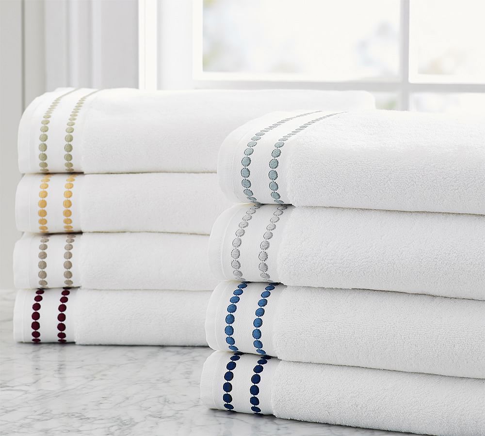 Pearl Embroidered 700-Gram Weight Bath Towel