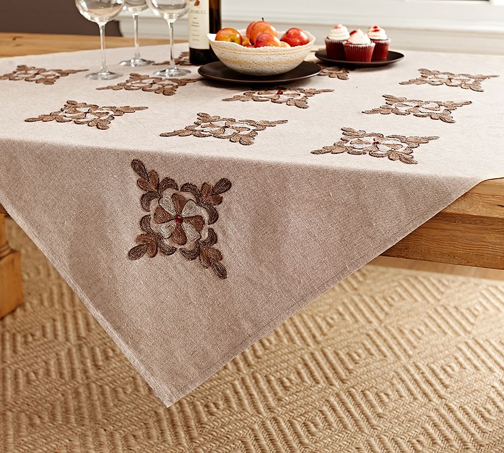 Anita Embroidered Tablethrow