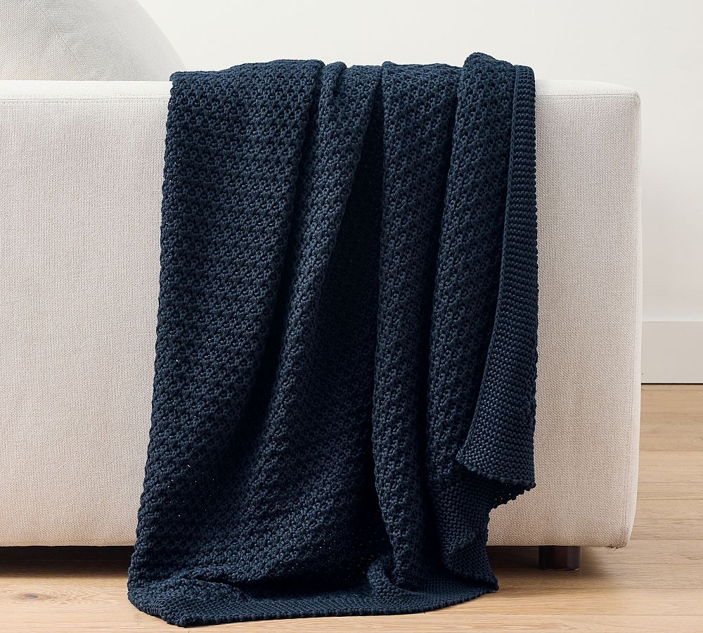 Coastline Knitted Throw: Navy
