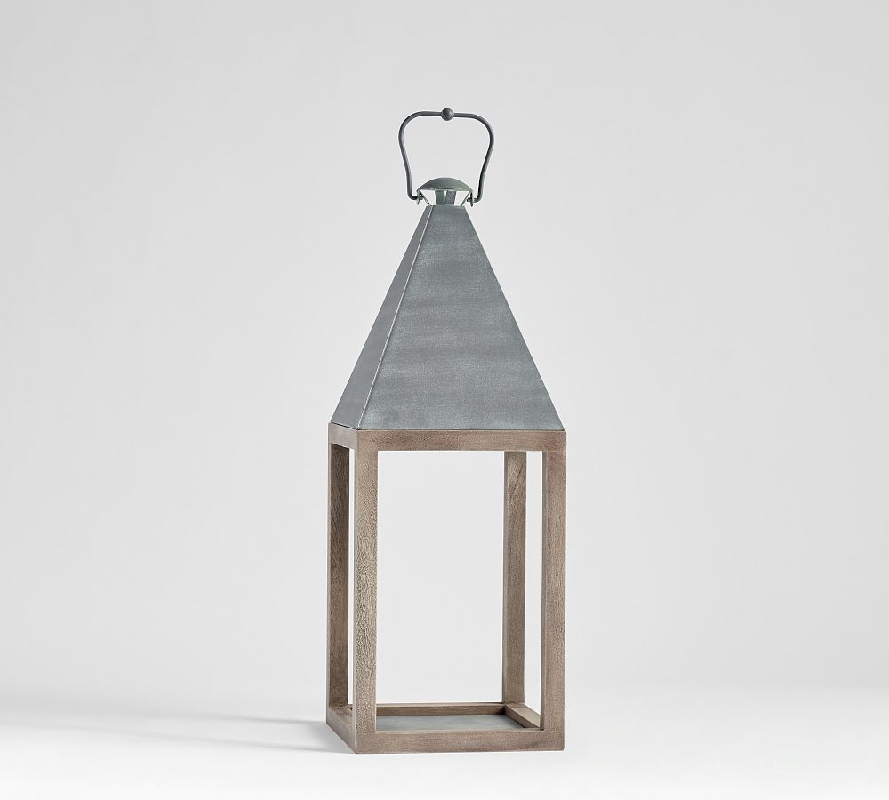 Fortune Outdoor Lantern