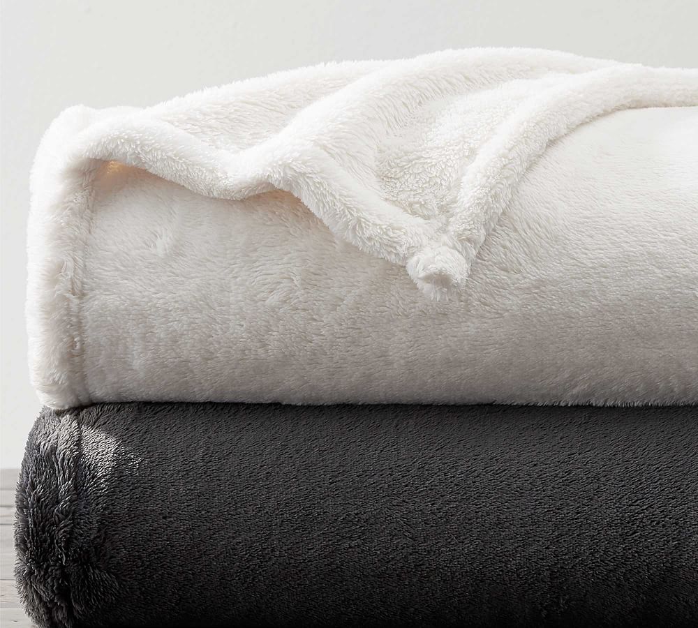 Faux Fur Cozy Throw Blanket
