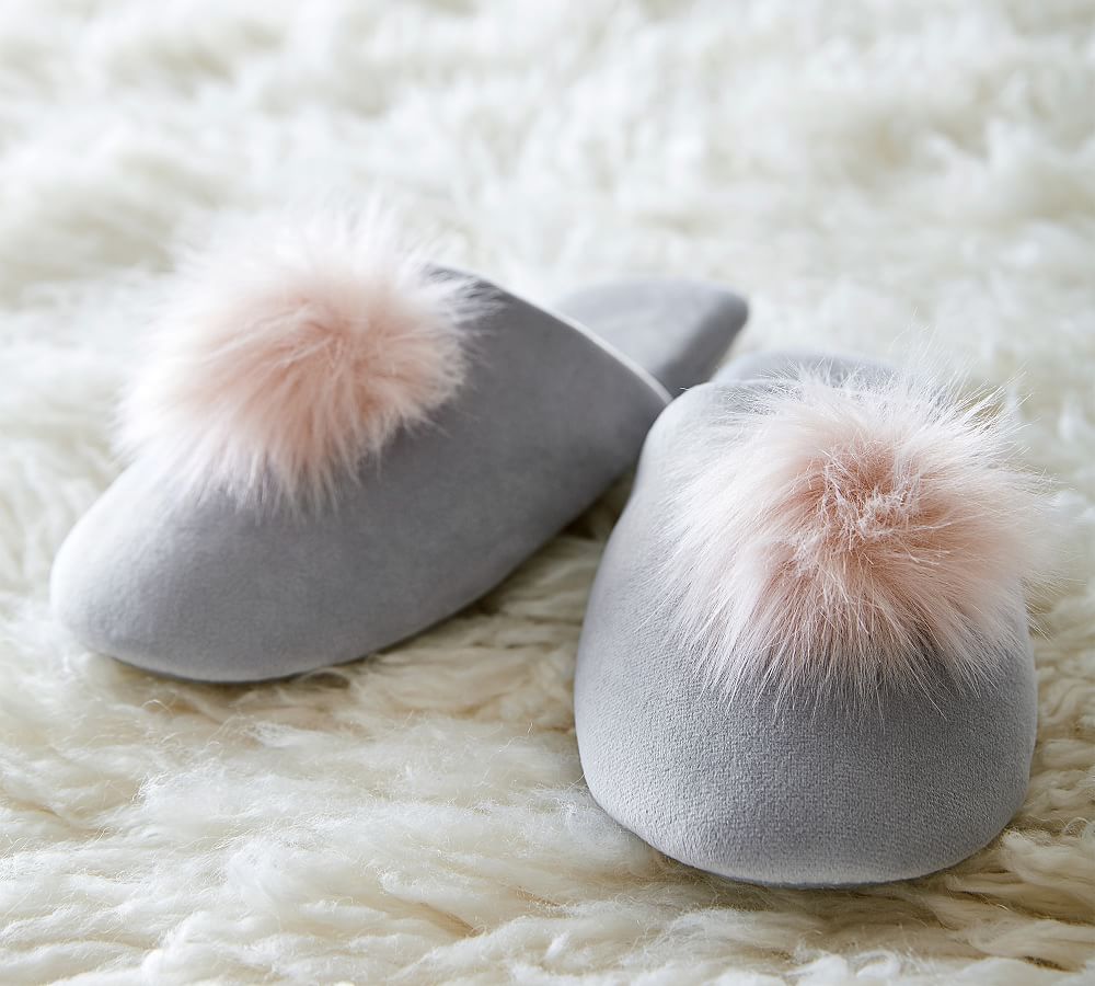 Velvet pom 2024 pom slippers