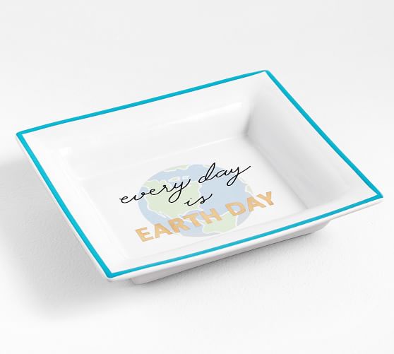 Goods That Give Back Catchall Tray – FSC Earth Day