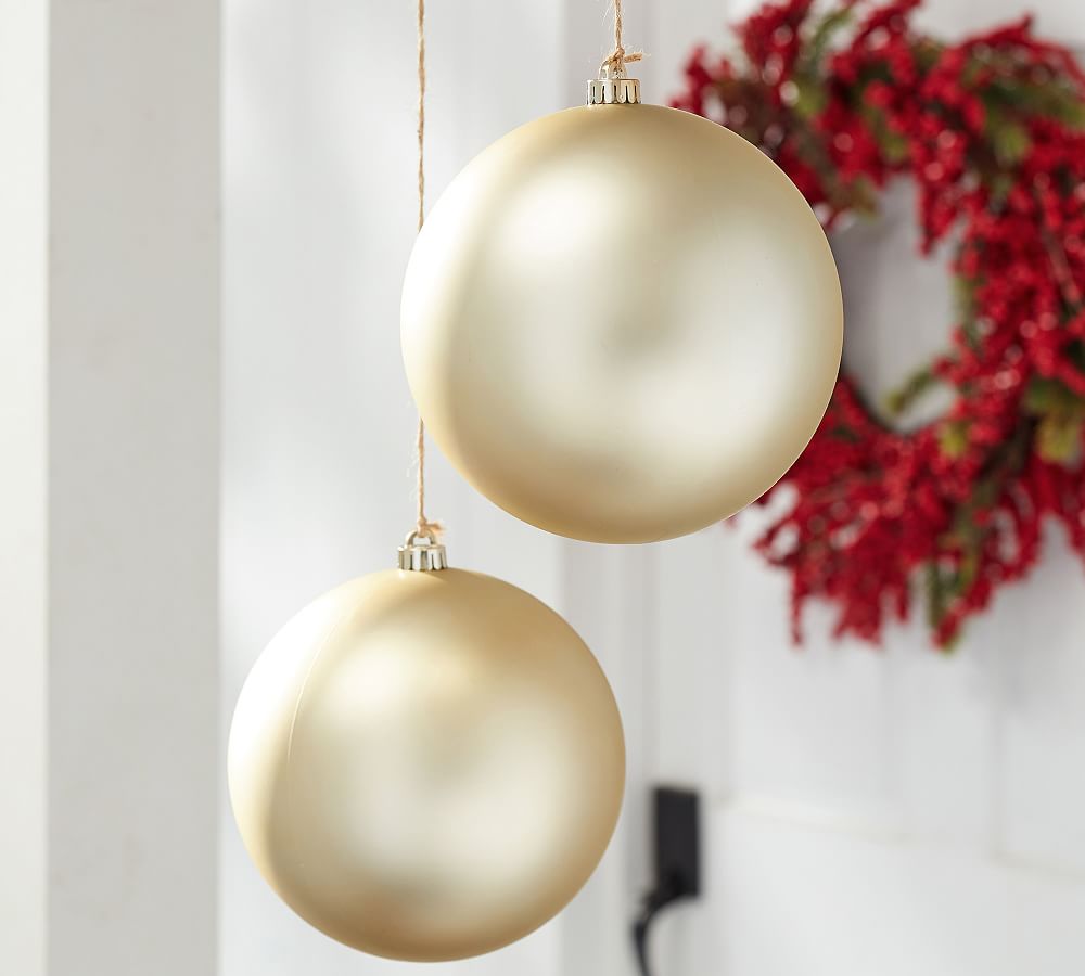 Outdoor Oversized Ornament, Set of 2 - Gold