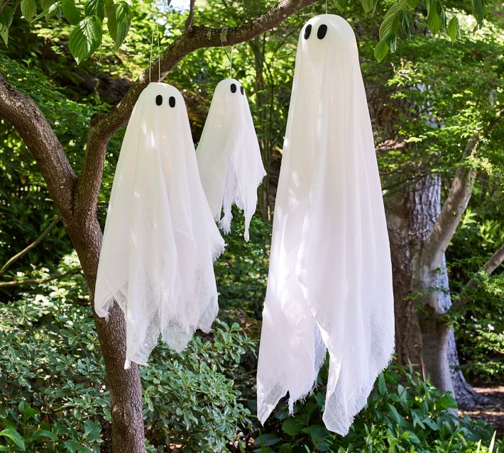 Lit Hanging Ghosts | Pottery Barn