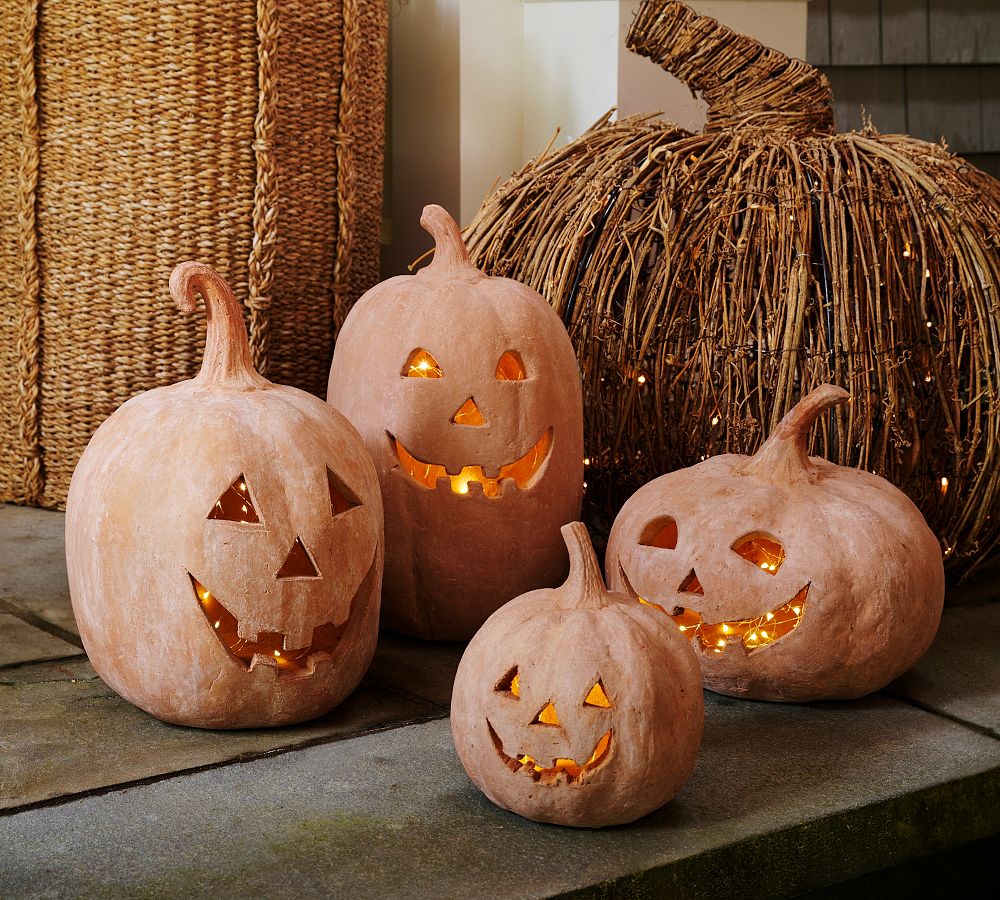 Handmade Terracotta Jack O' Lantern